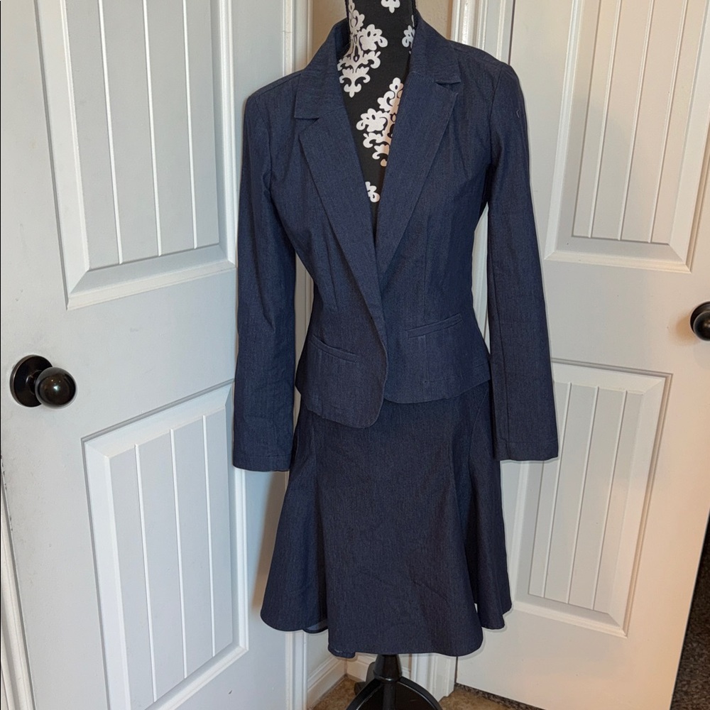 La Vita Denim Jacket & Skirt